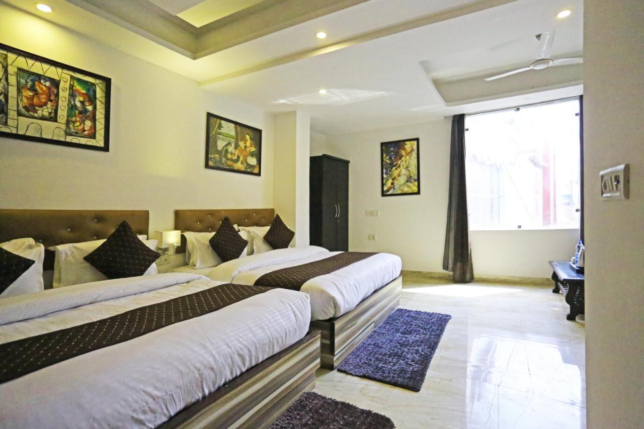 Hotel The Best Near Delhi Airport New Delhi Exterior foto