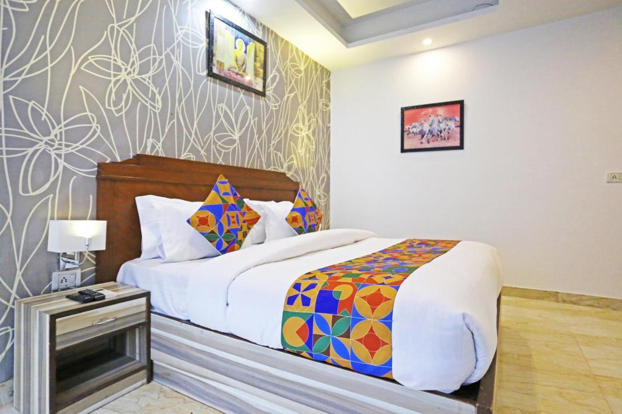 Hotel The Best Near Delhi Airport New Delhi Exterior foto
