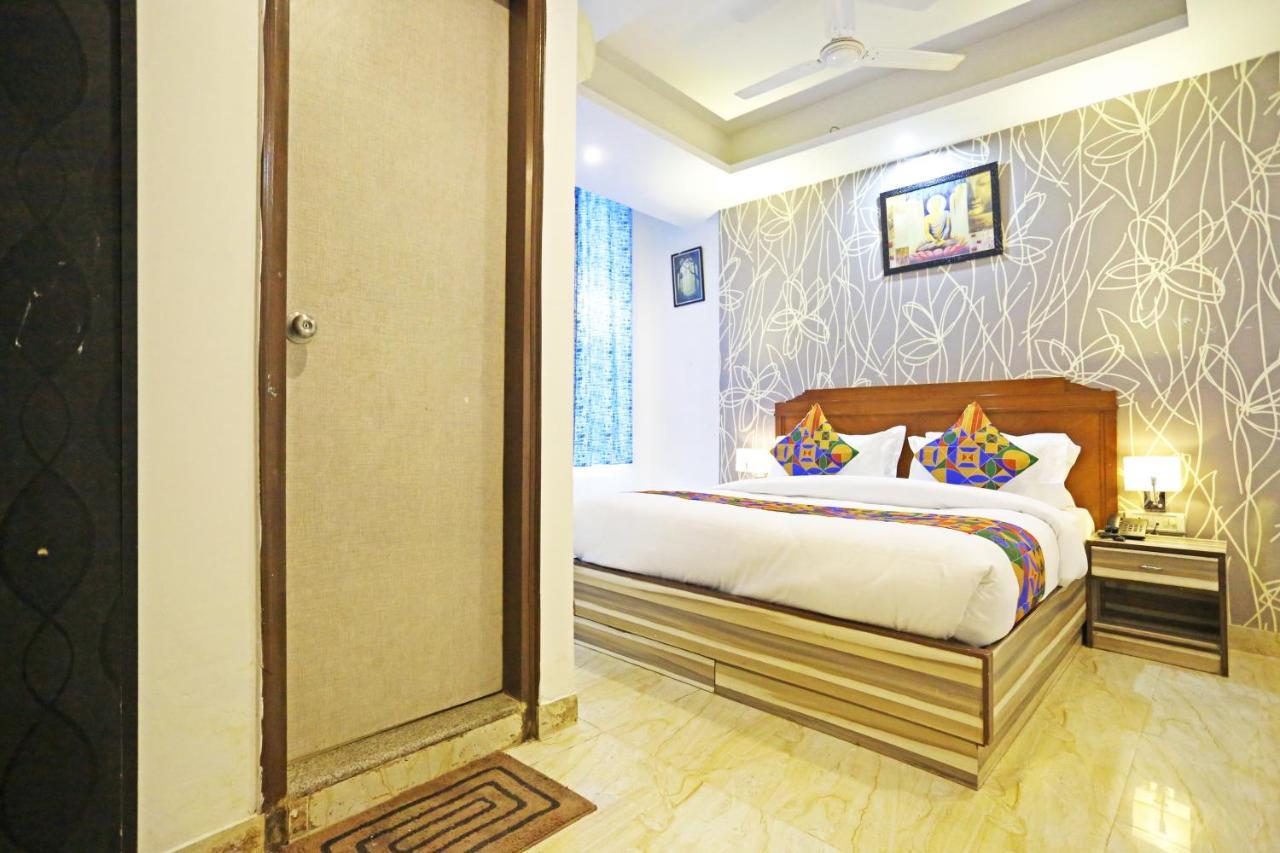 Hotel The Best Near Delhi Airport New Delhi Exterior foto